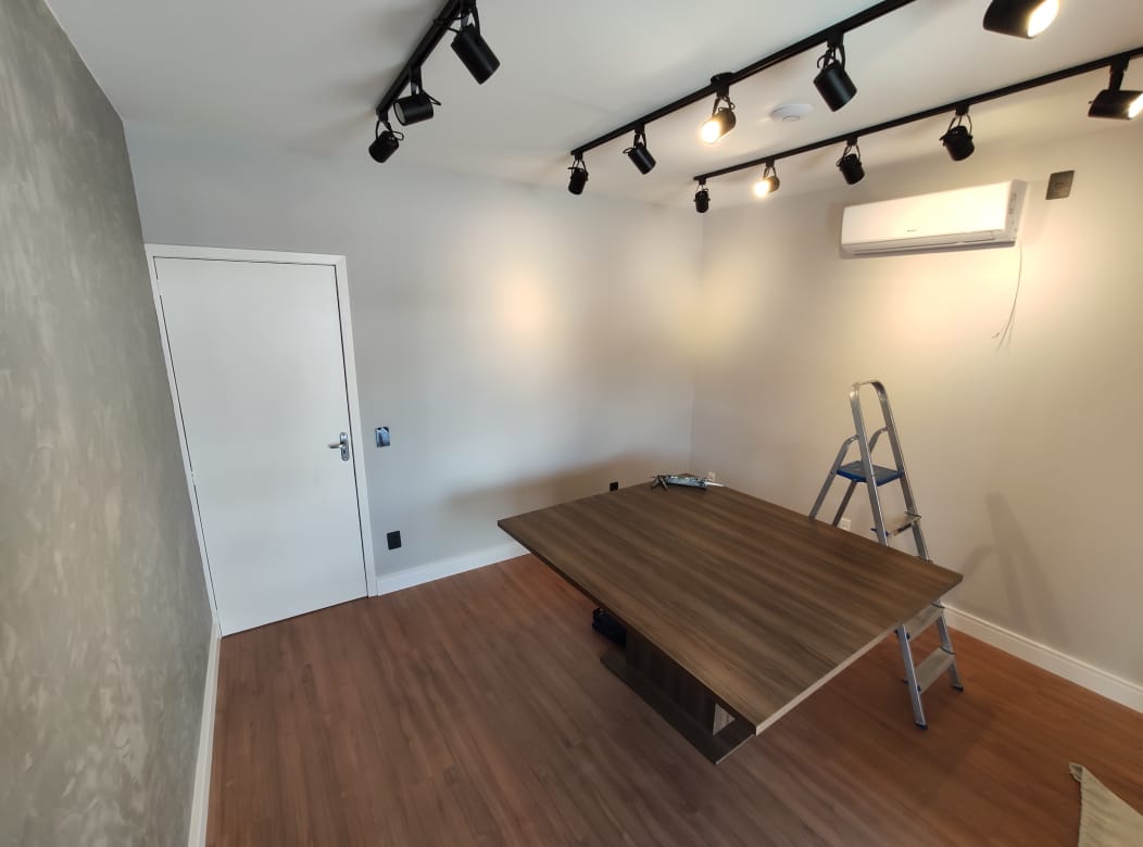 Piso laminado Nogueira Málaga — foto 2