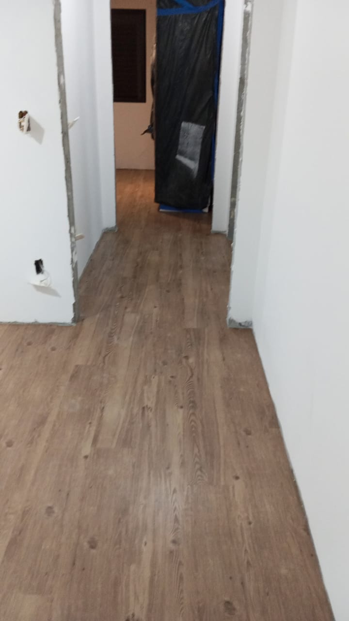 PISO VINÍLICO DE PVC NOGUEIRA — foto 5