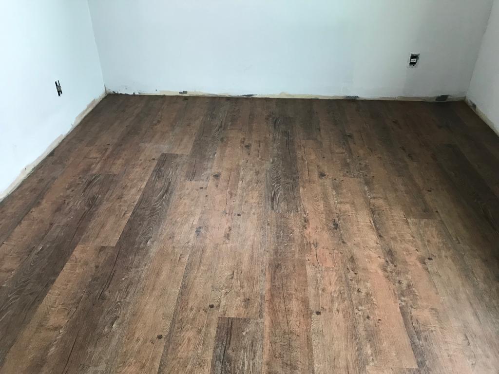 PISO DE PVC AMOREIRA — foto 3