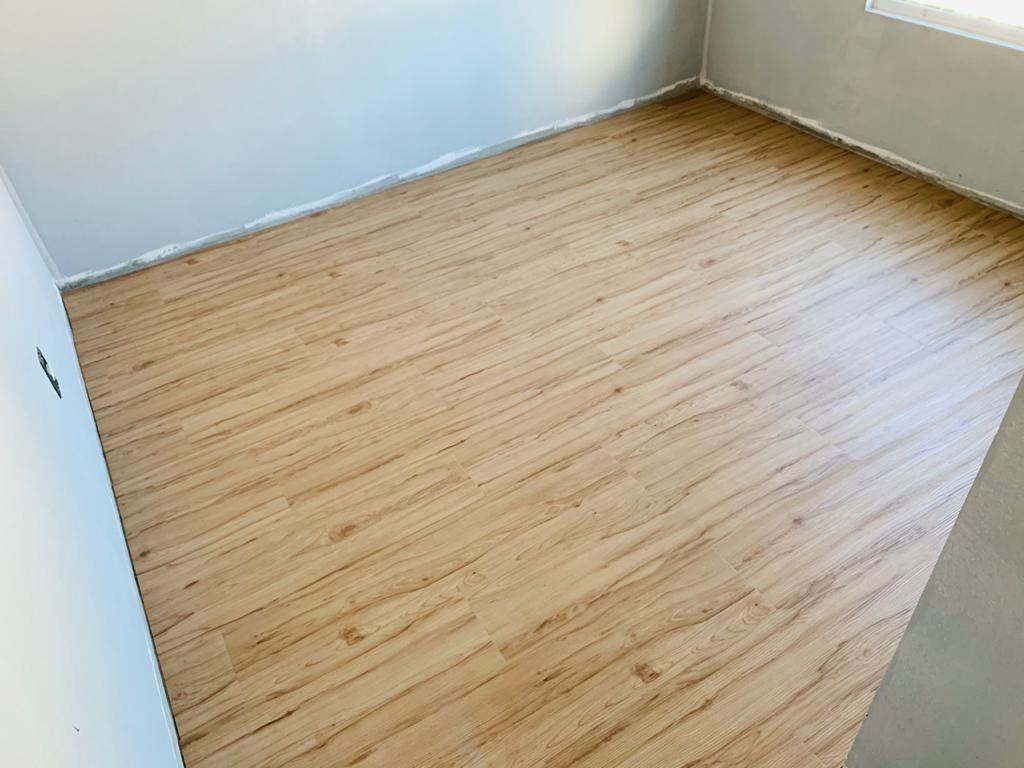PISO DE PVC IPÊ AVELÃ — foto 6