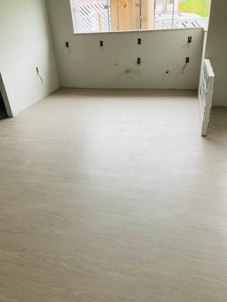 PISO DE PVC LINHEIRO — foto 5
