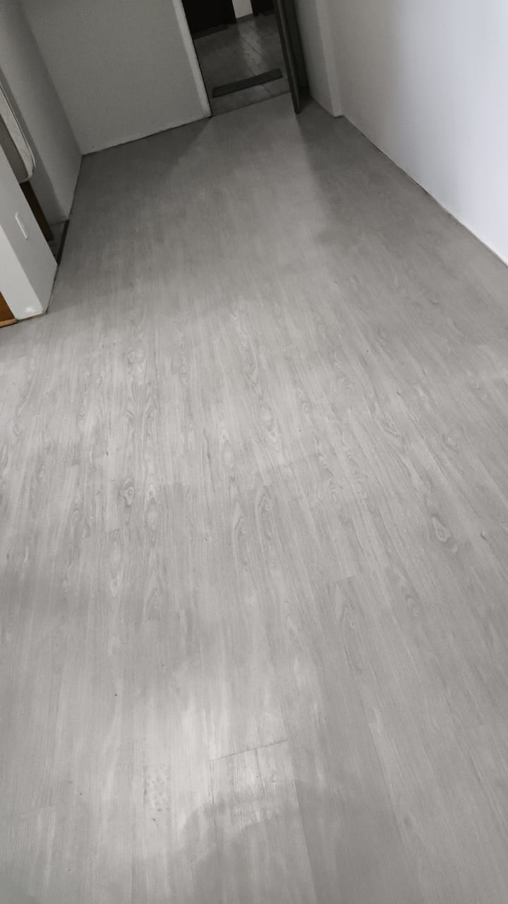 PISO VINÍLICO DE PVC LINHEIRO — foto 3