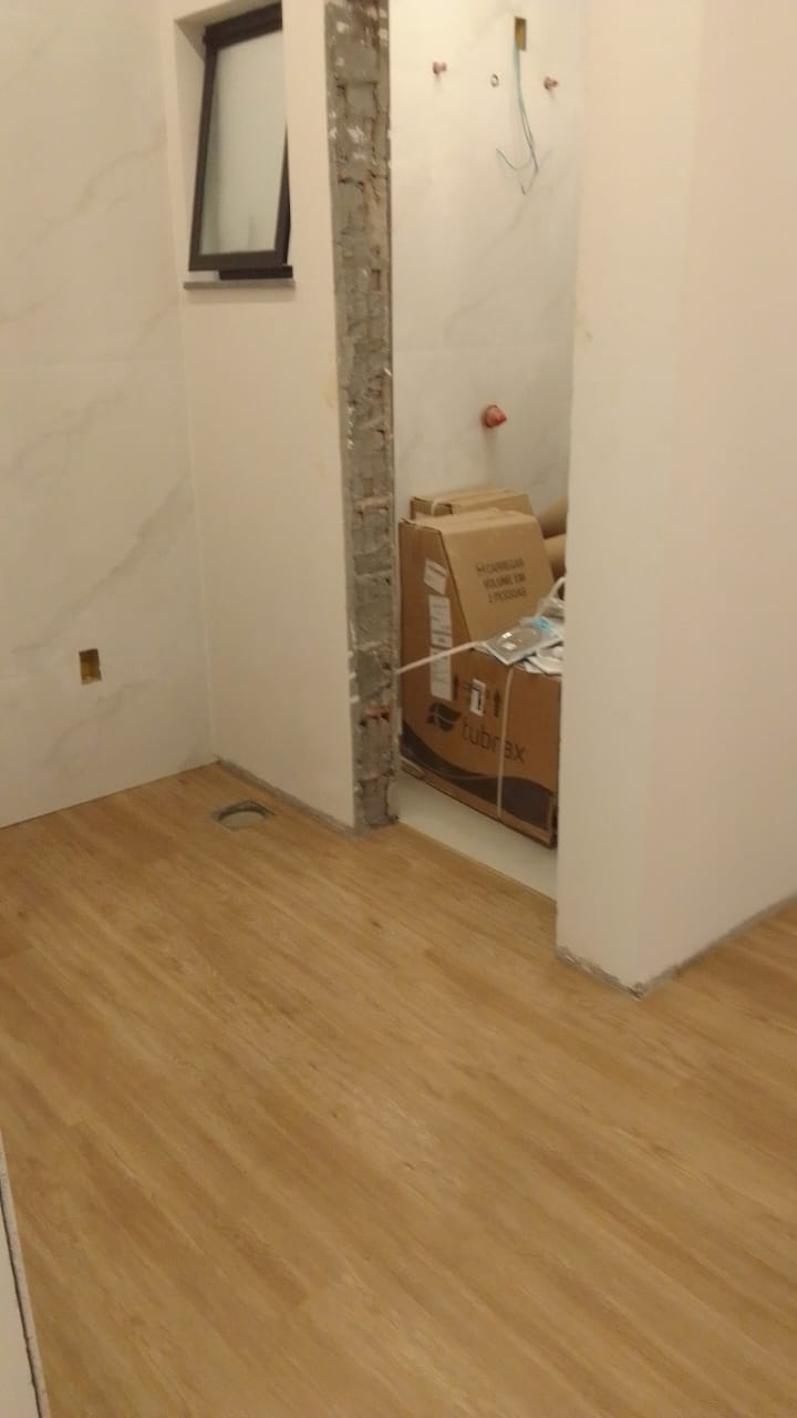 PISO VINÍLICO FAIA — foto 7