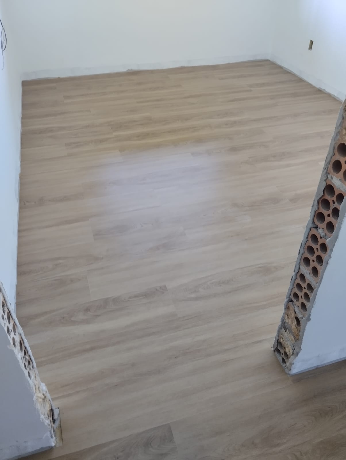 PISO VINÍLICO DE PVC PAPOULA — foto 2
