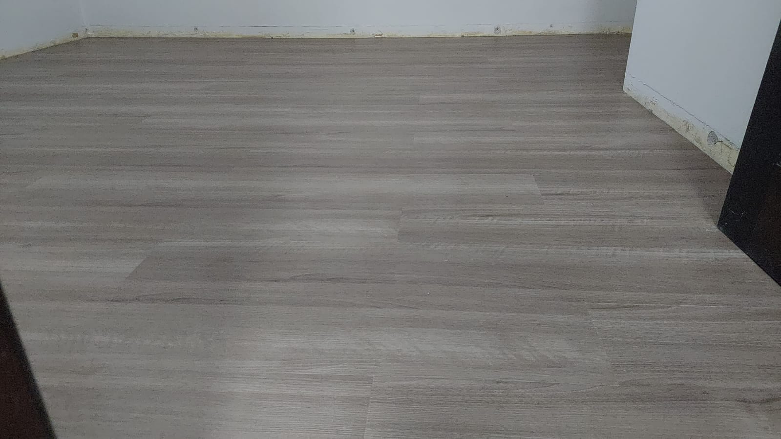 PISO VINÍLICO DE PVC CAPUCCINO — foto 2