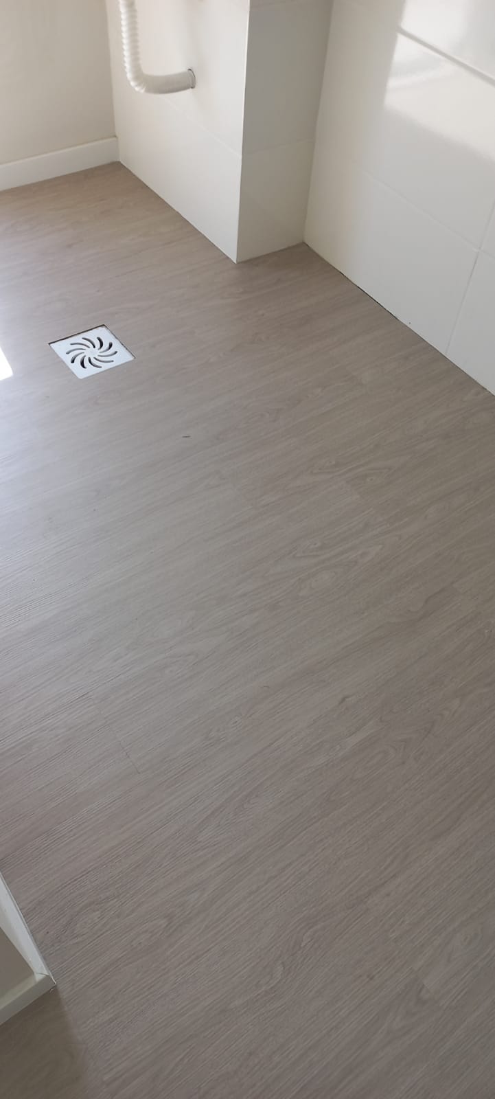 PISO DE PVC LINHEIRO — foto 2