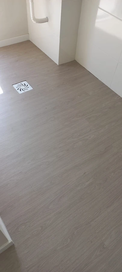 PISO DE PVC LINHEIRO — foto 2
