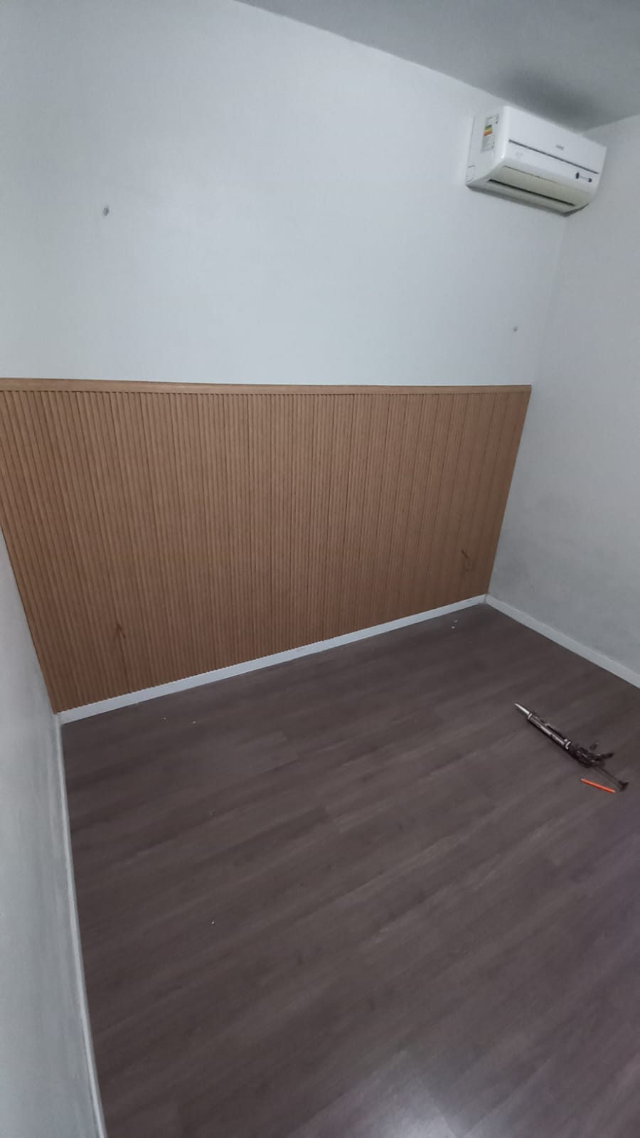 PAINEL RIPADO DE POLIESTIRENO — foto 3