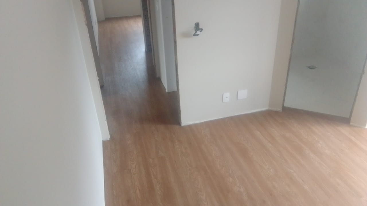 PISO VINÍLICO DE PVC ANDIROBA — foto 6