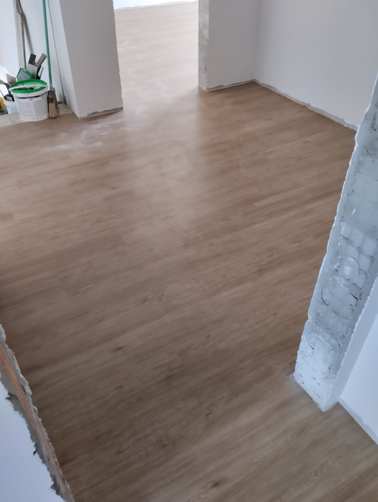PISO VINÍLICO FAIA — foto 5