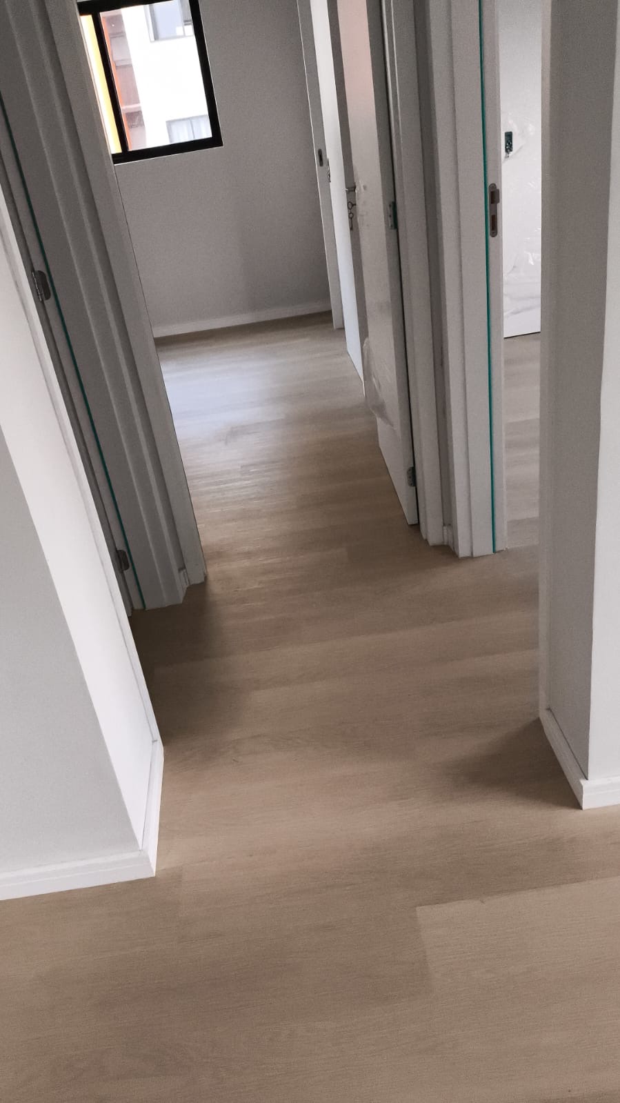 PISO VINÍLICO DE PVC GÉRBERA — foto 5
