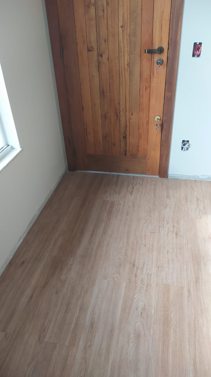 PISO VINÍLICO DE PVC FAIA — foto 4
