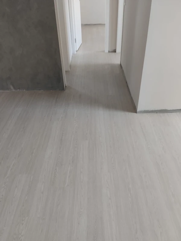 PISO VINÍLICO DUNA — foto 2