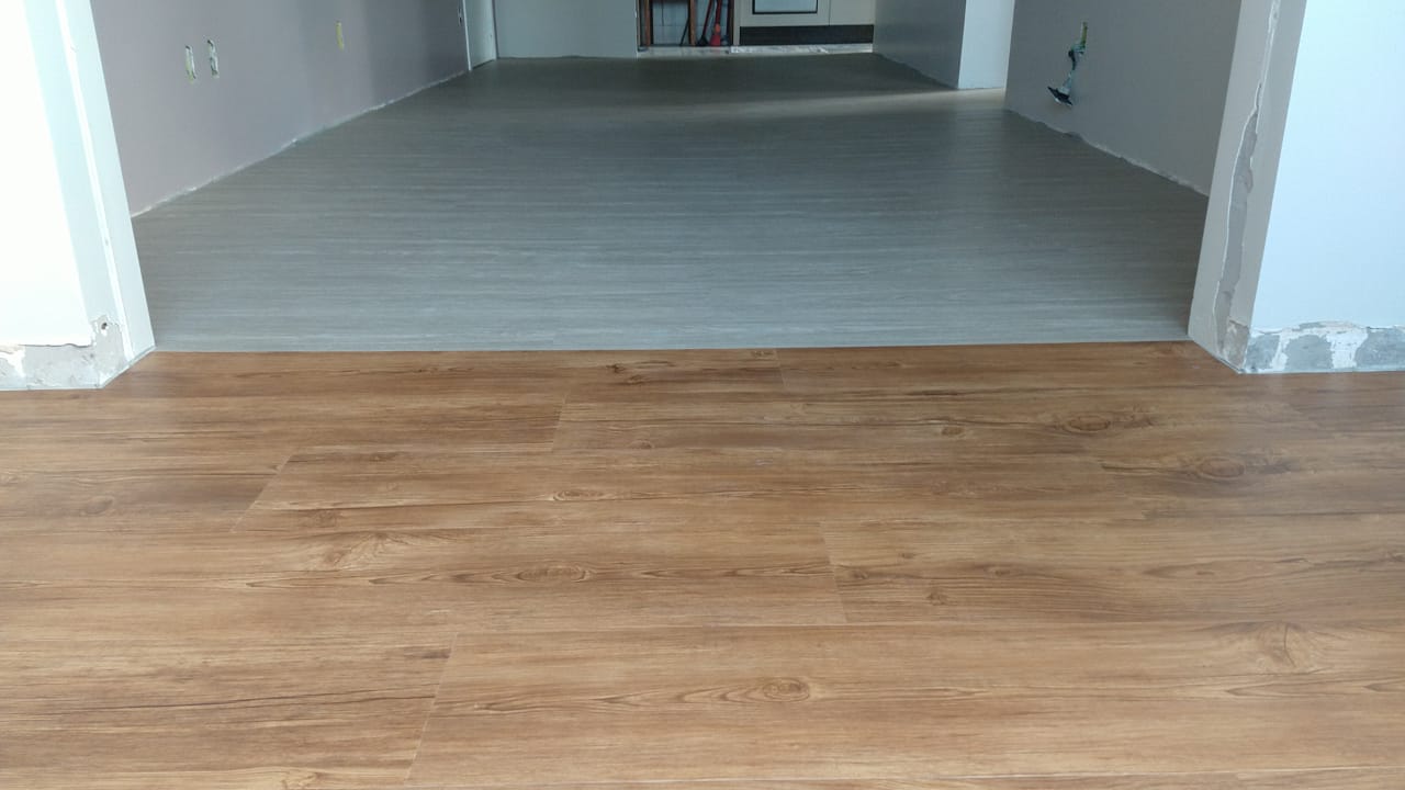 PISO DE PVC LAVANDA — foto 6