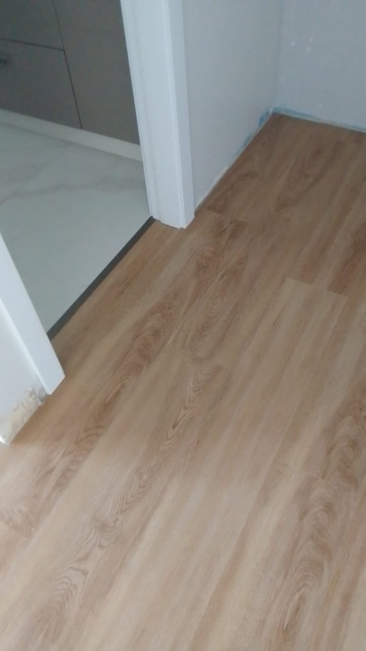 PISO VINÍLICO DE PVC PAPOULA — foto 4