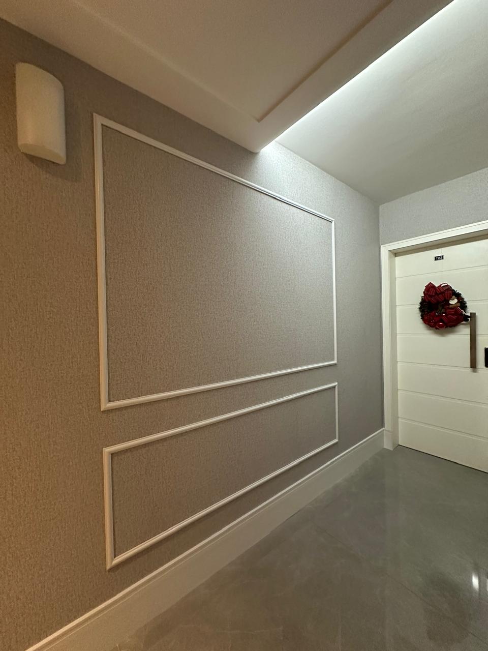 PAPEL DE PAREDE E BOISERIE