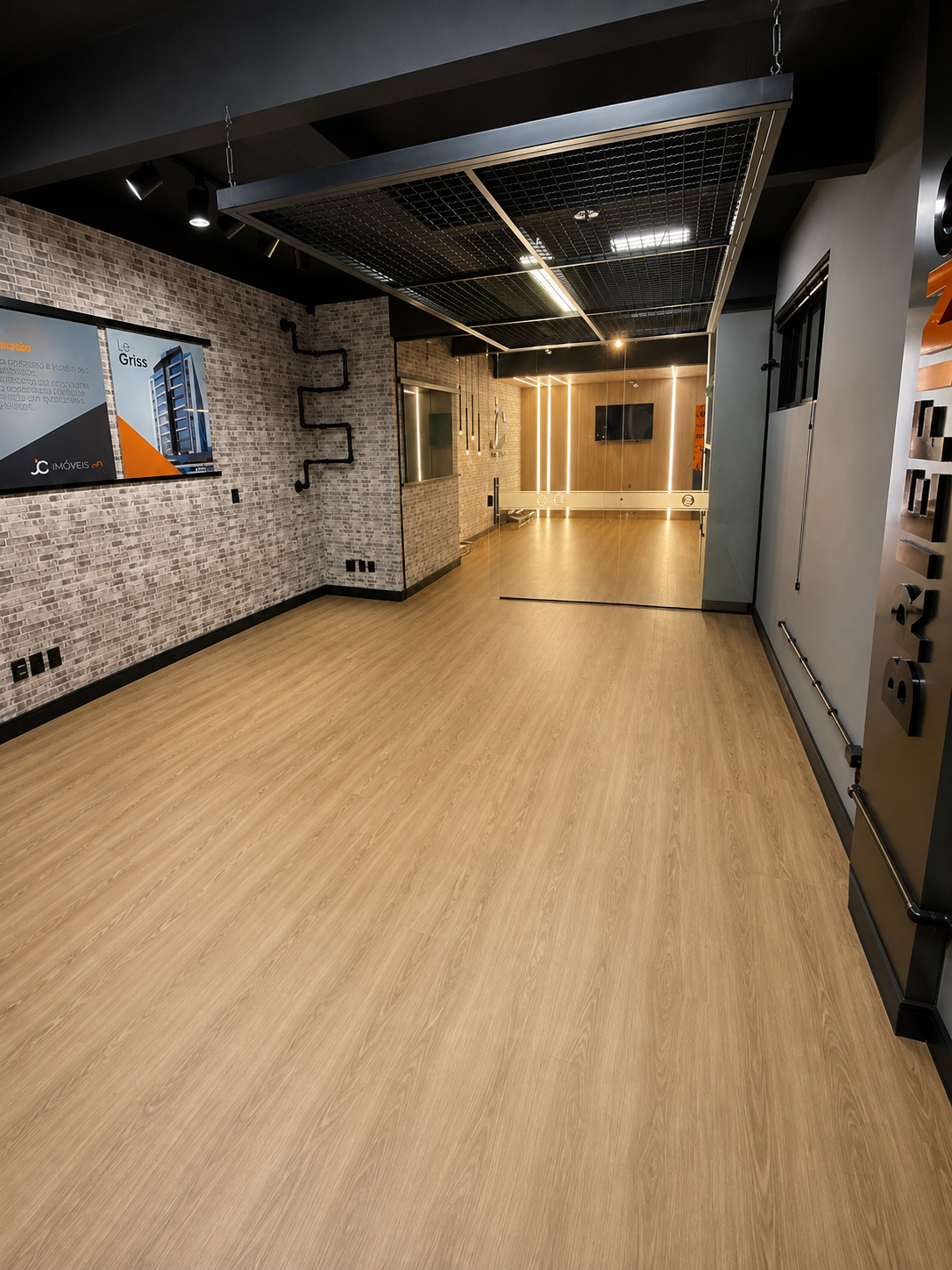 PISO VINÍLICO DE PVC AMÊNDOA — foto 3