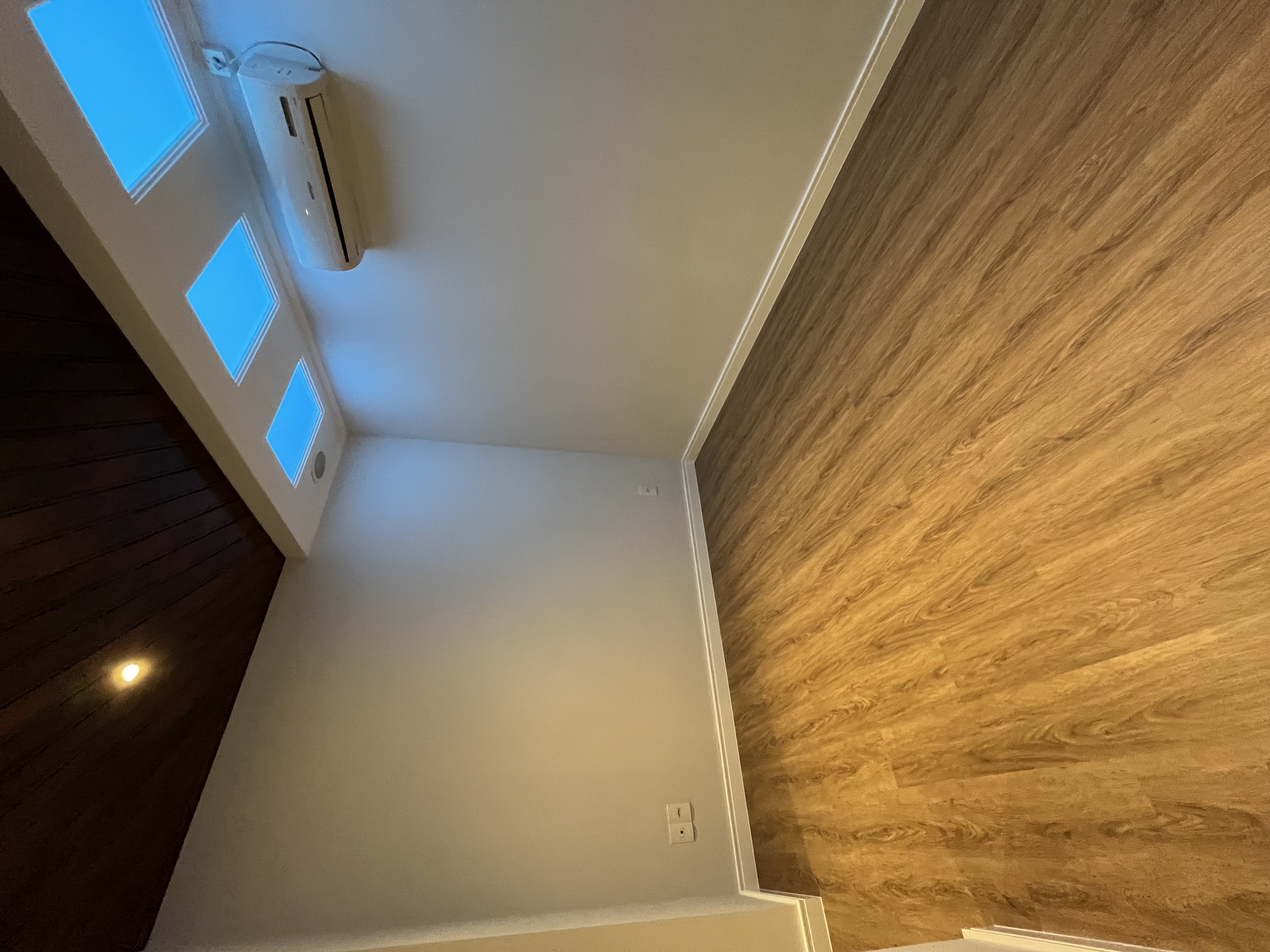 PISO VINÍLICO DE PVC AMÊNDOA — foto 6