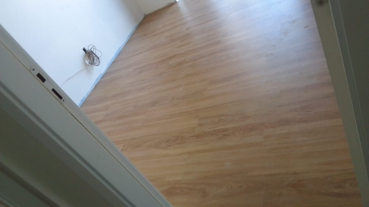 PISO VINÍLICO DE PVC PAPOULA — foto 3