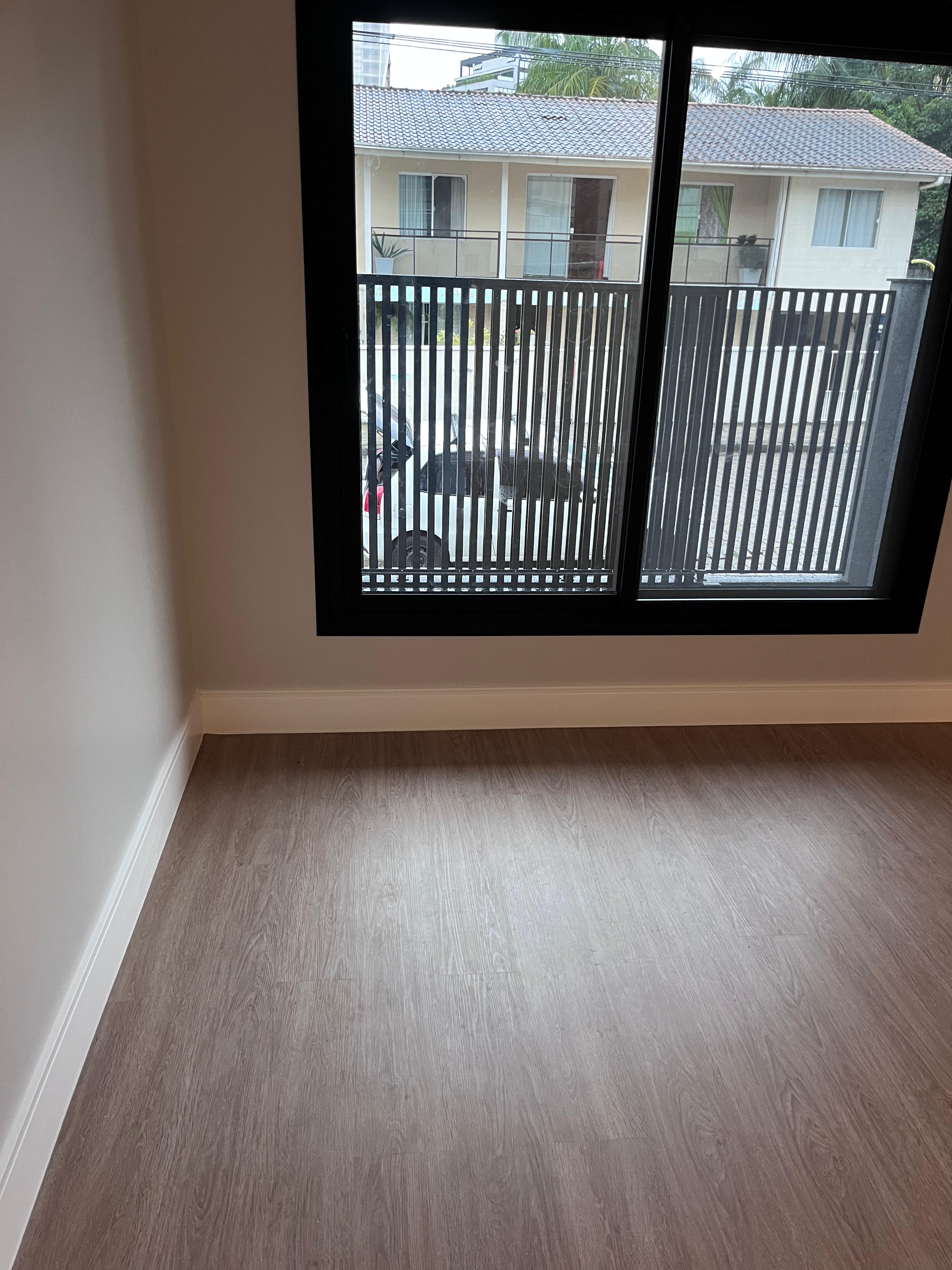 RODAPÉ DE POLIESTIRENO — foto 3