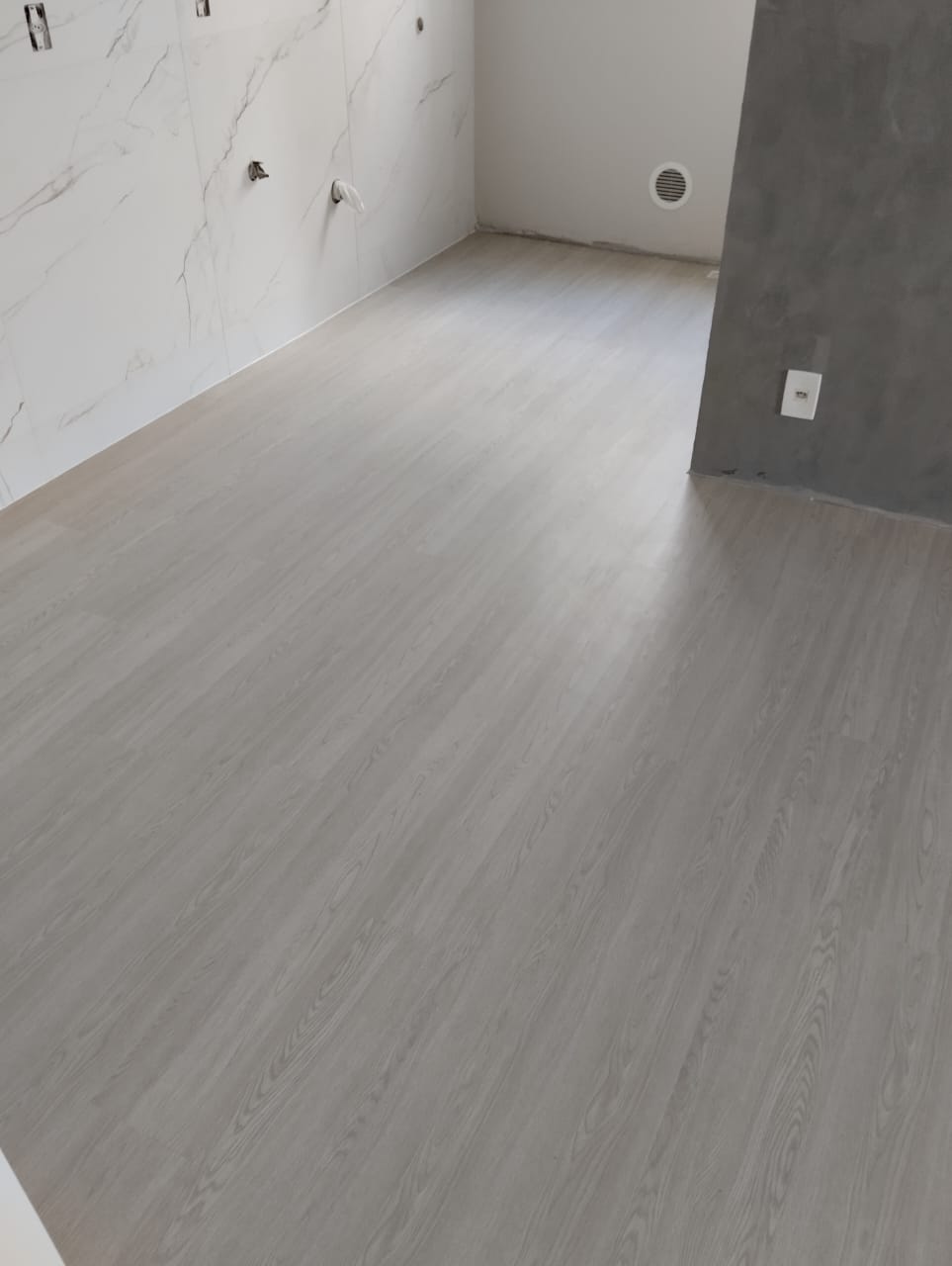 PISO VINÍLICO DUNA — foto 3