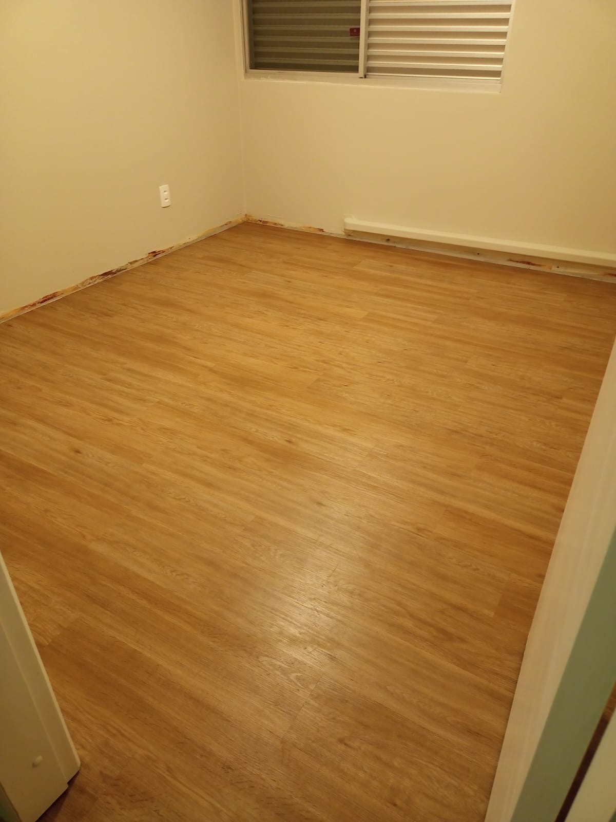PISO VINÍLICO DE PVC BAOBÁ — foto 4