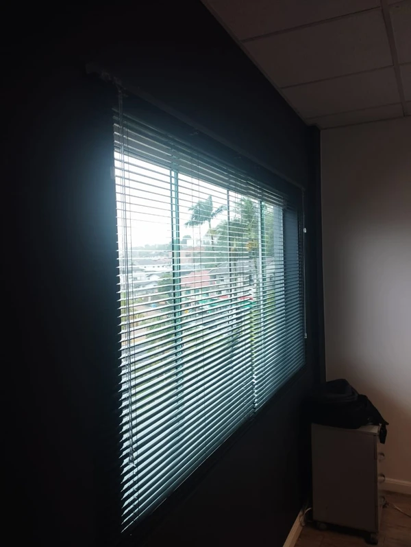 PERSIANAS INSTALADAS — foto 3
