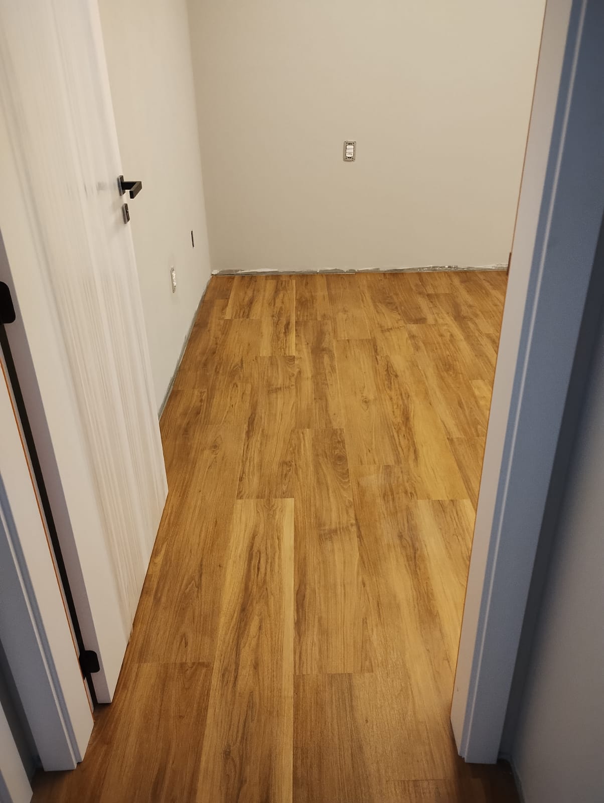 PISO VINÍLICO DE PVC CAMÉLIA — foto 11