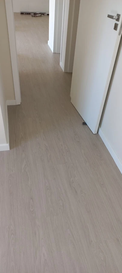 PISO DE PVC LINHEIRO — foto 9