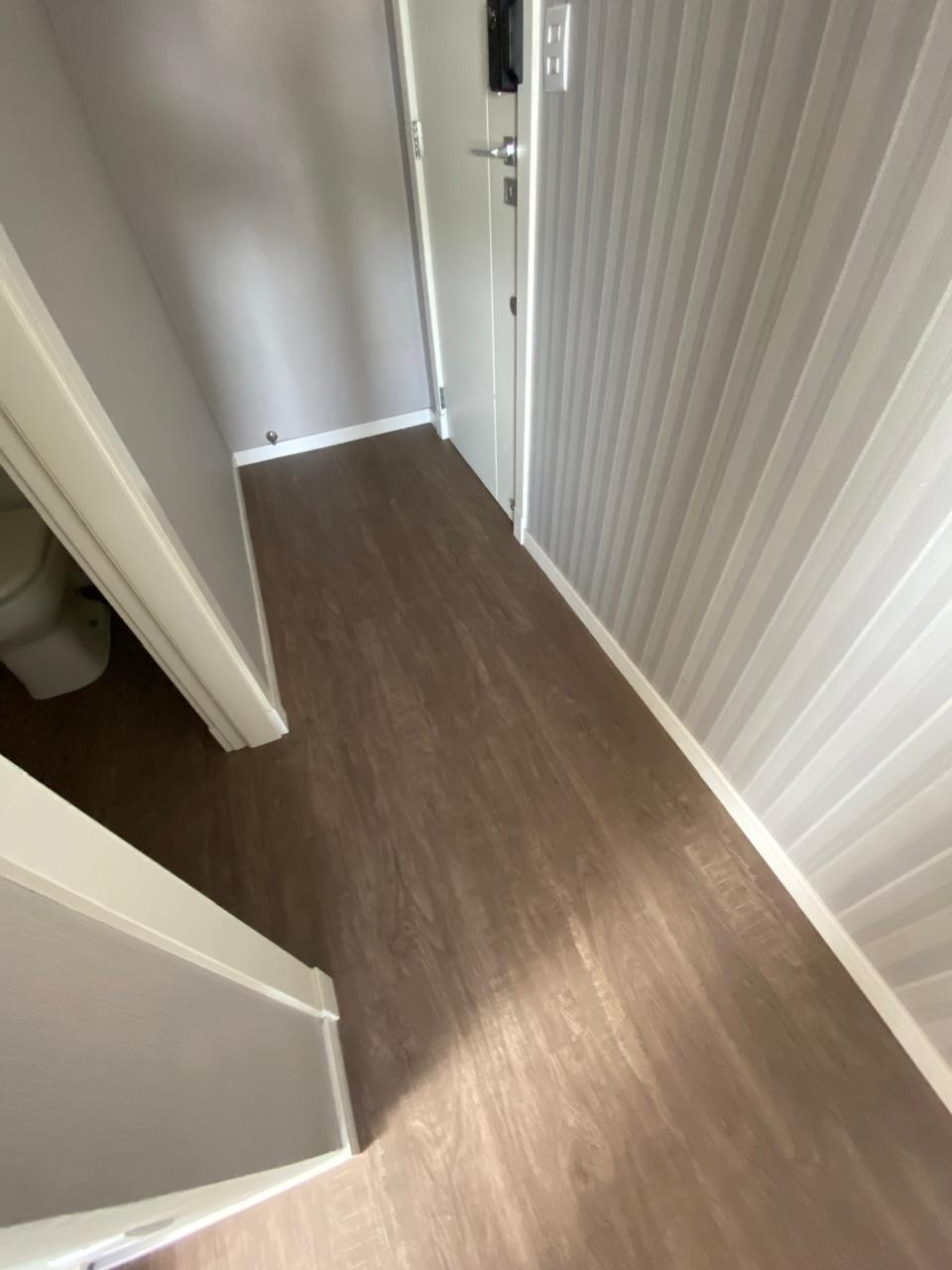 PISO VINÍLICO DE PVC CACAU — foto 11
