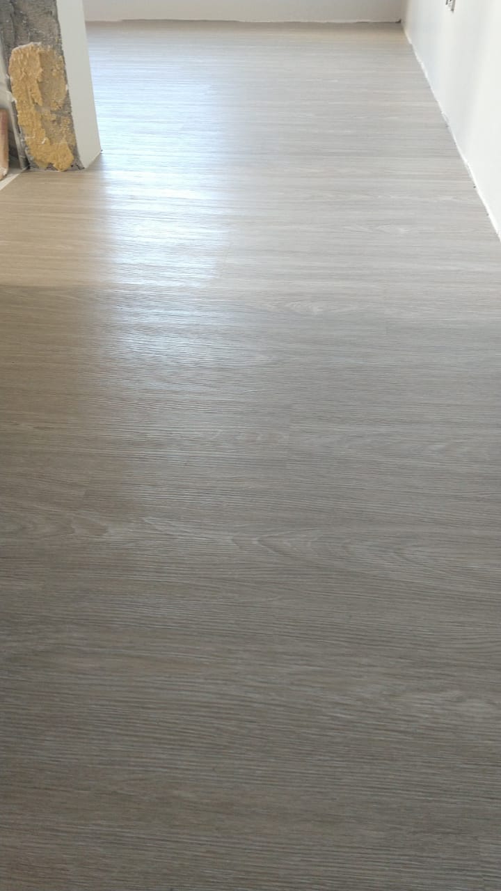 PISO DE PVC LAVANDA — foto 3