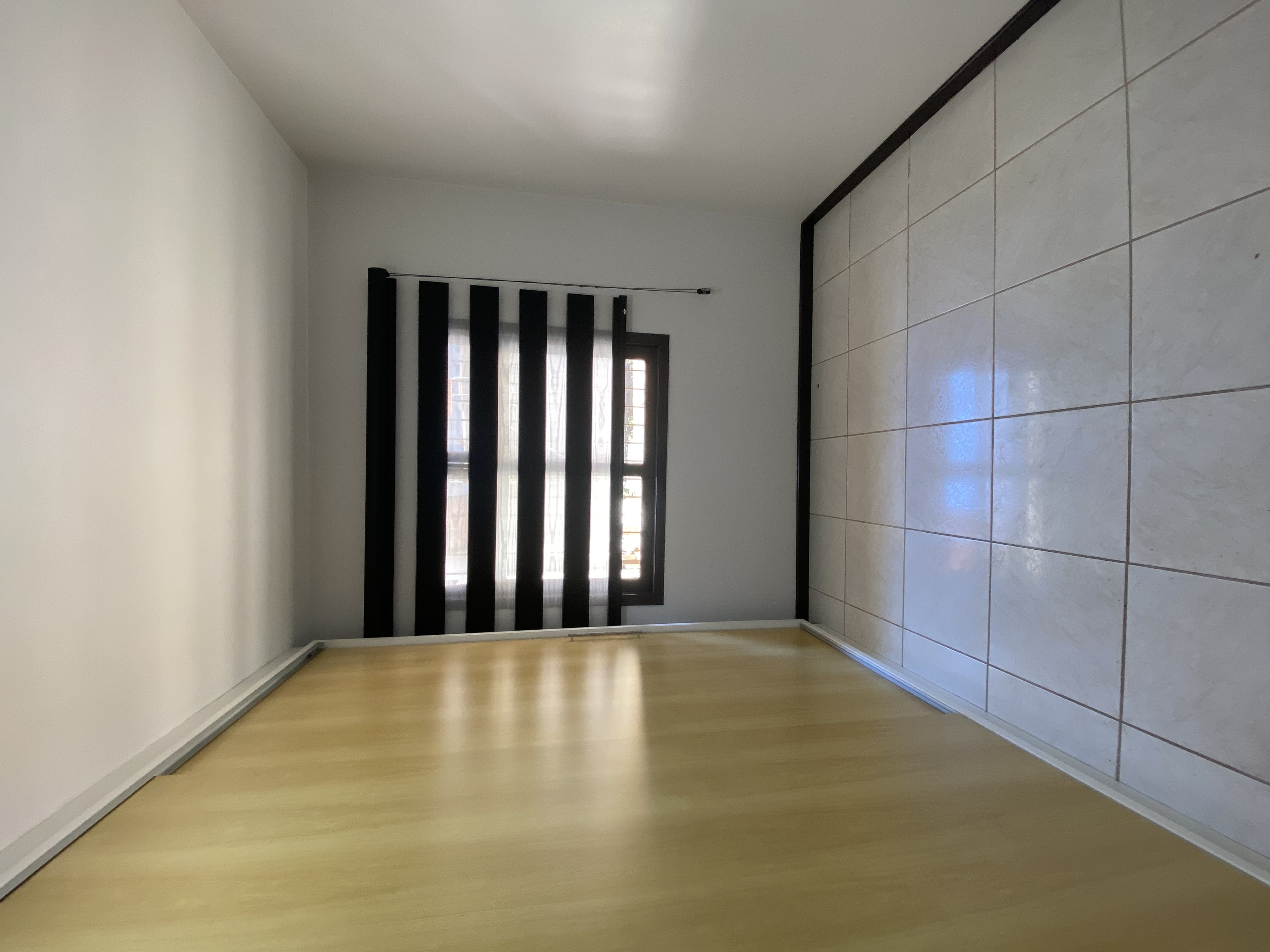PERSIANA ROLÔ PRÉCIA — foto 7
