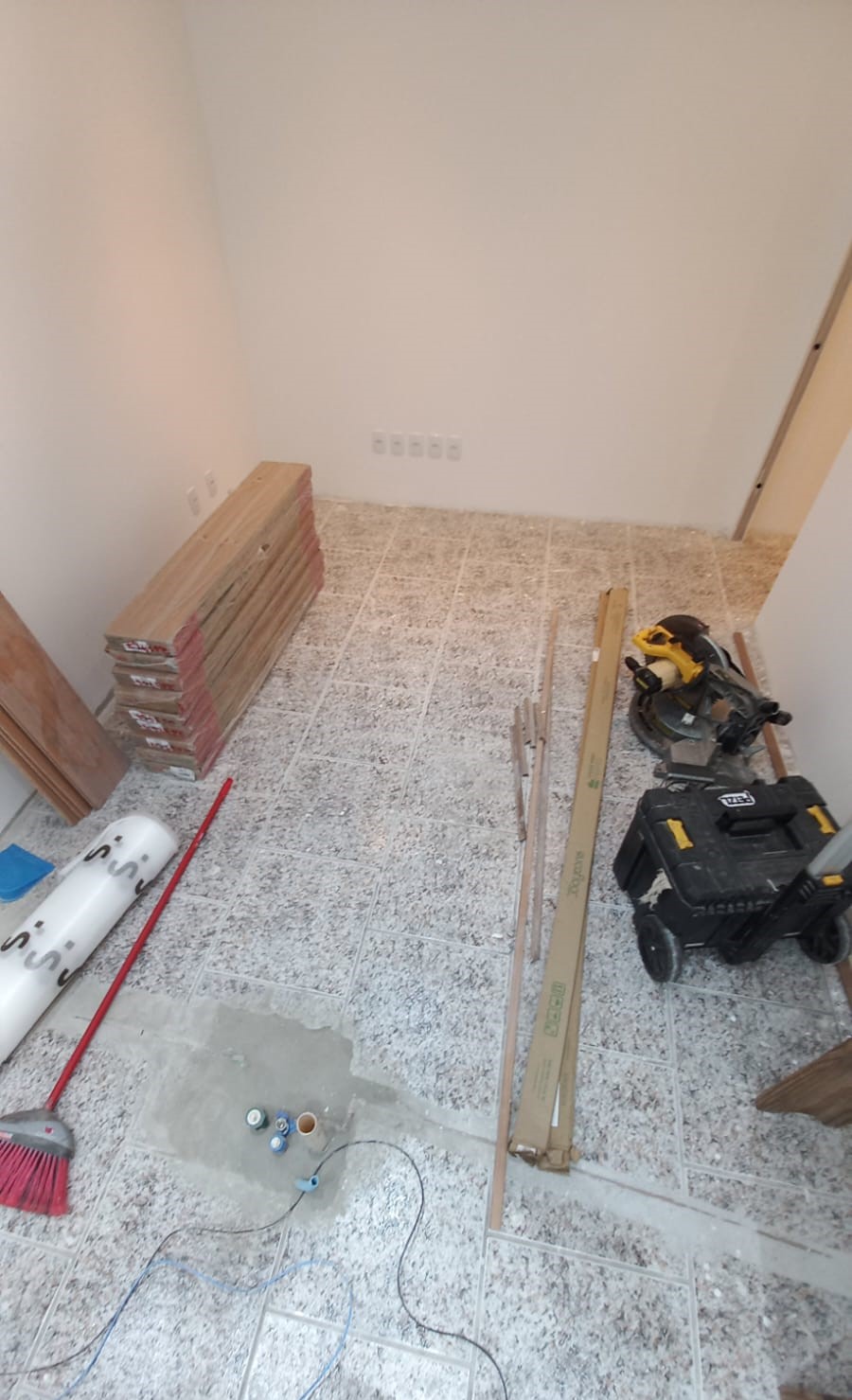 PISO LAMINADO NOGUEIRA MÁLAGA — foto 2