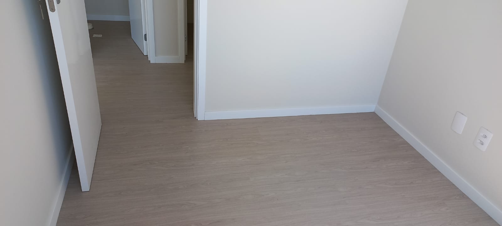 PISO DE PVC LINHEIRO — foto 10