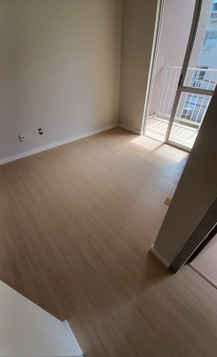 PISO LAMINADO CARVALHO MAIORCA — foto 3