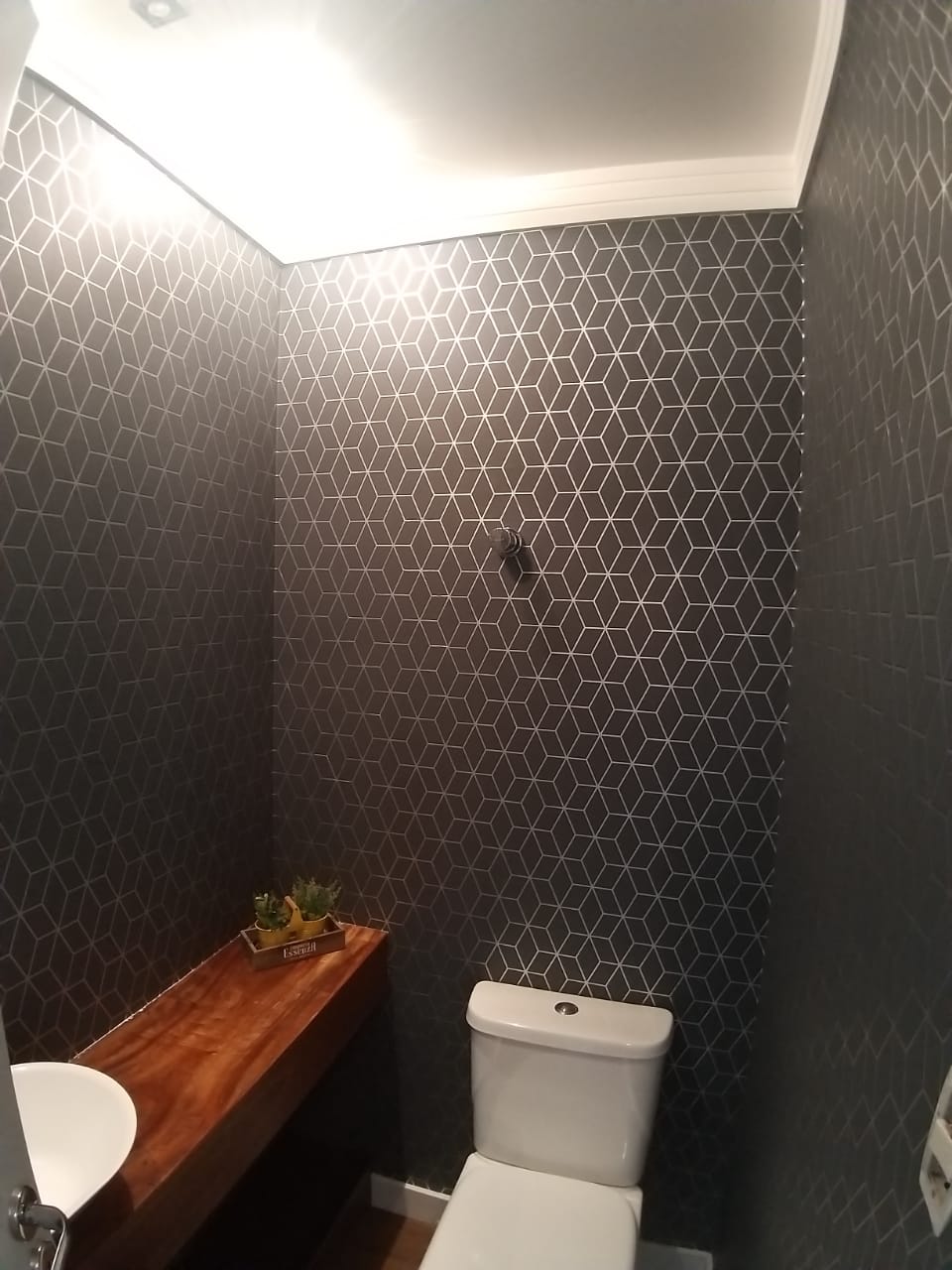 PAPEL DE PAREDE VINÍLICO INSTALADO — foto 2
