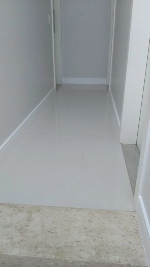 Rodapé de poliestireno com 12 cm — foto 4