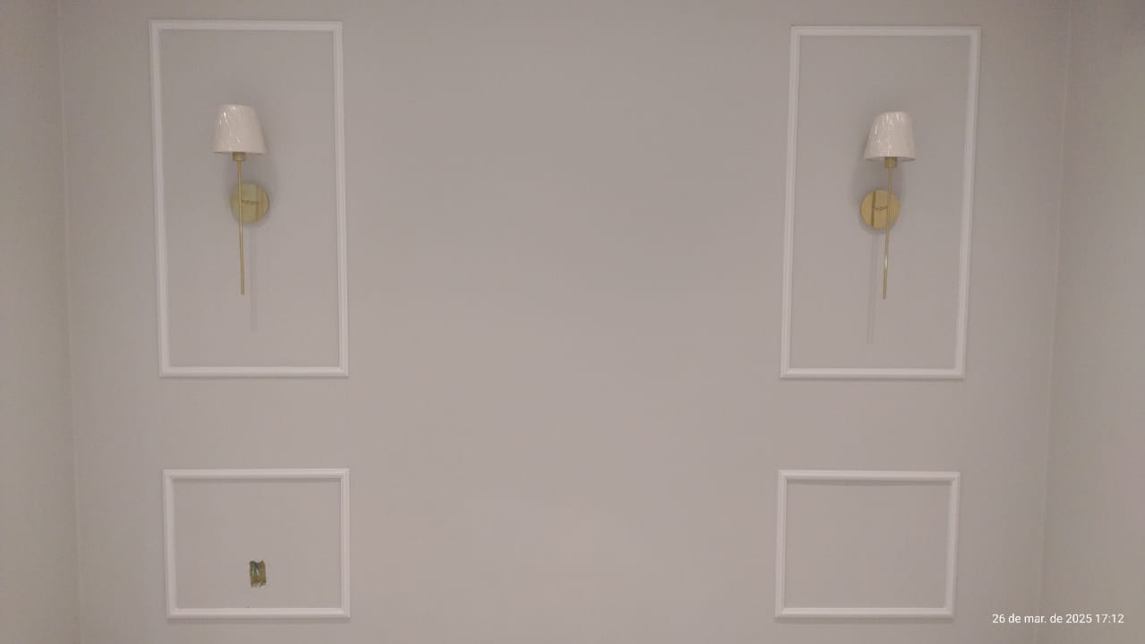 BOISERIE DE POLIESTIRENO