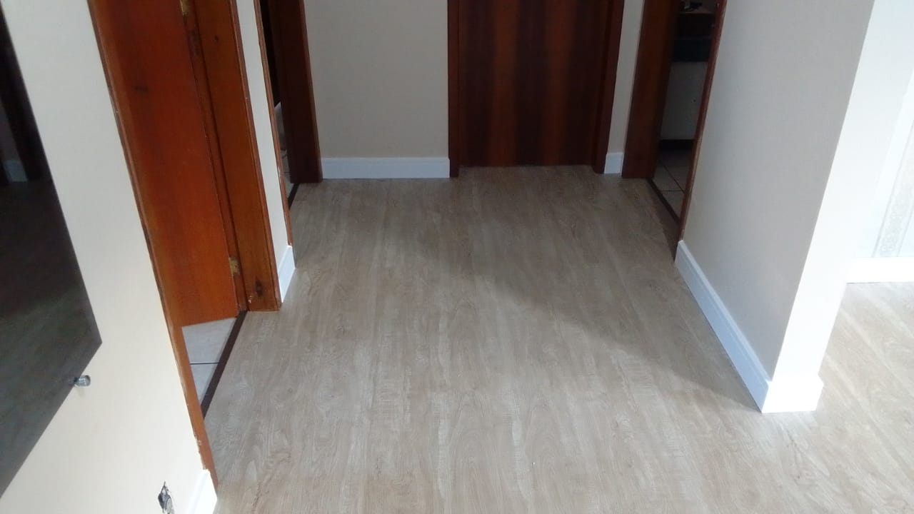 PISO VINÍLICO BAUNILHA — foto 3