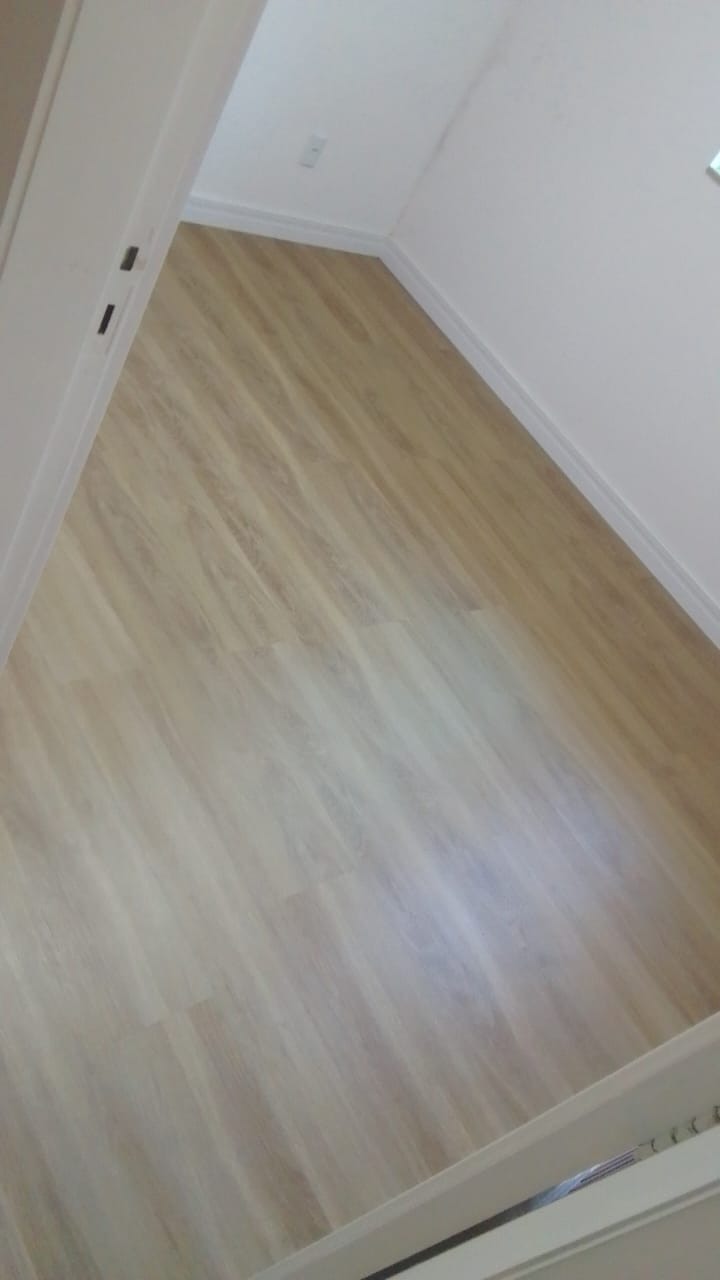 PISO VINÍLICO DE PVC PAPOULA — foto 2