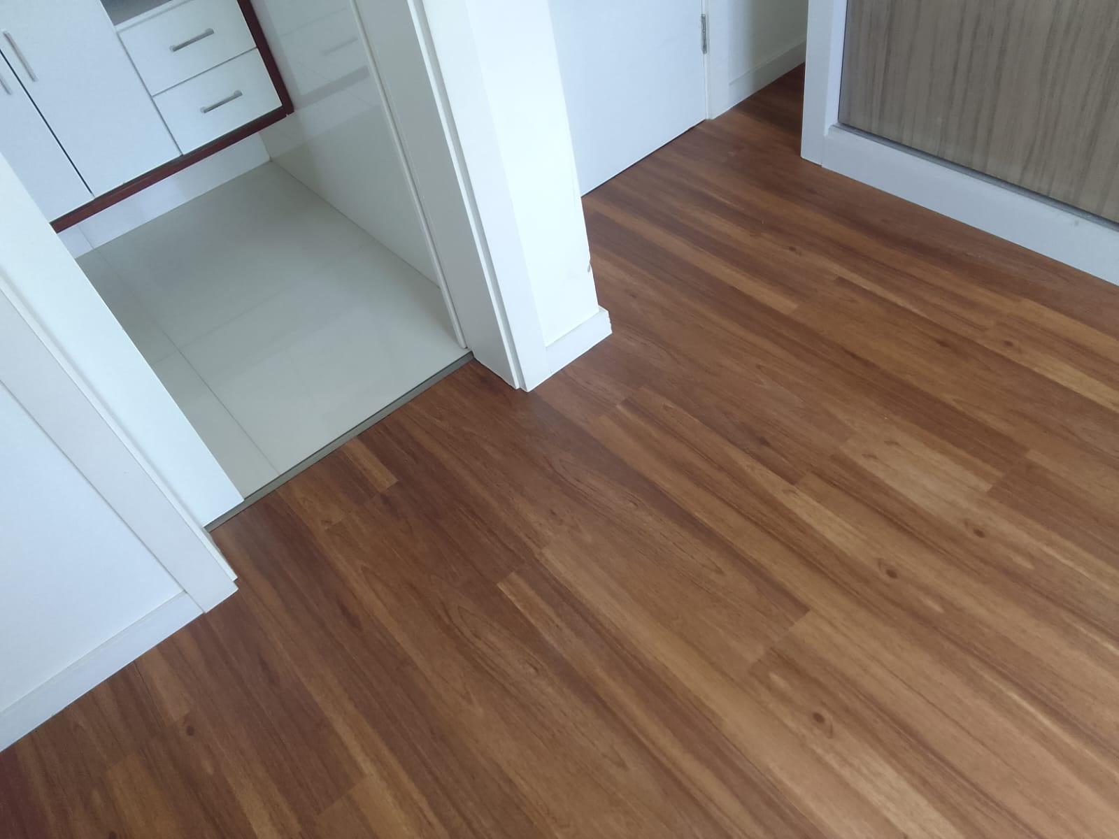 PISO DE PVC DAMASCO — foto 3