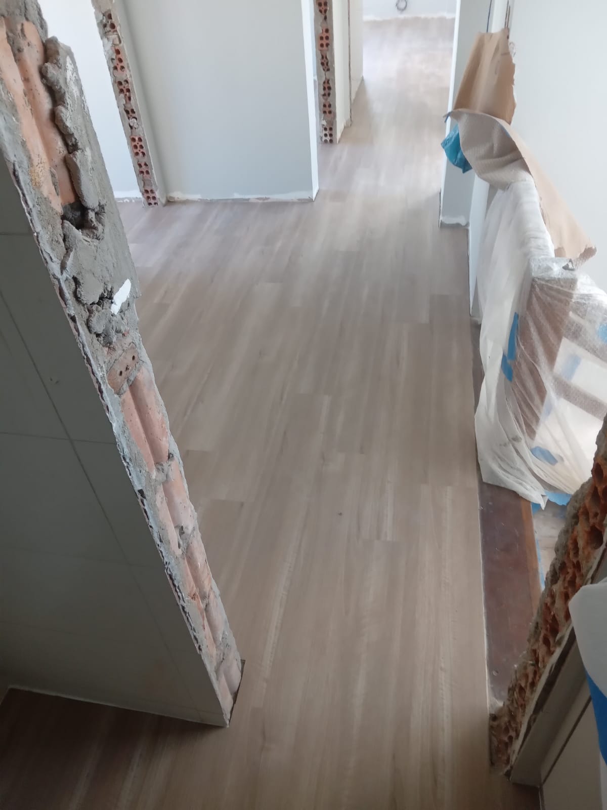 PISO VINÍLICO VANILLE — foto 6