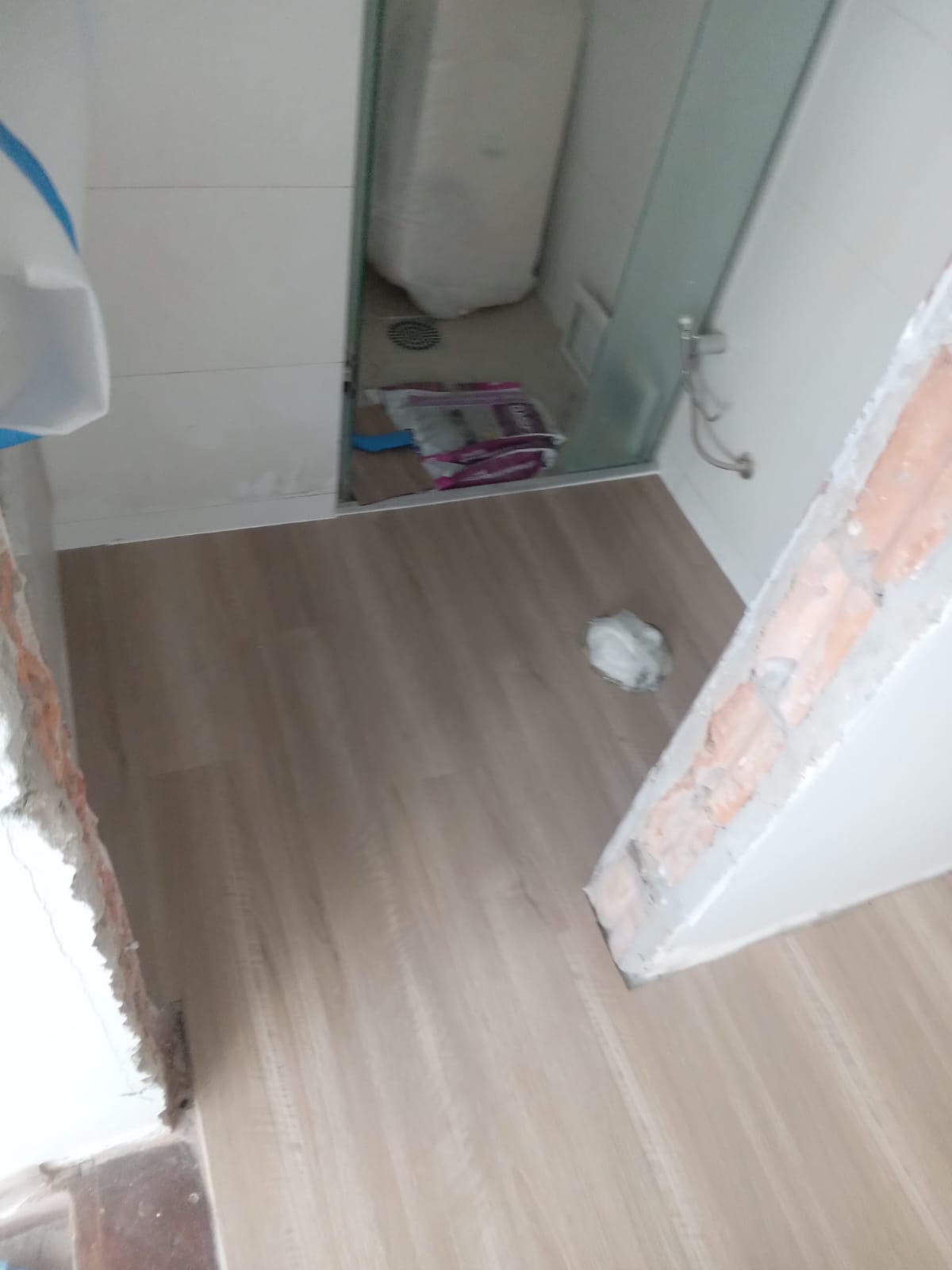 PISO VINÍLICO VANILLE — foto 4