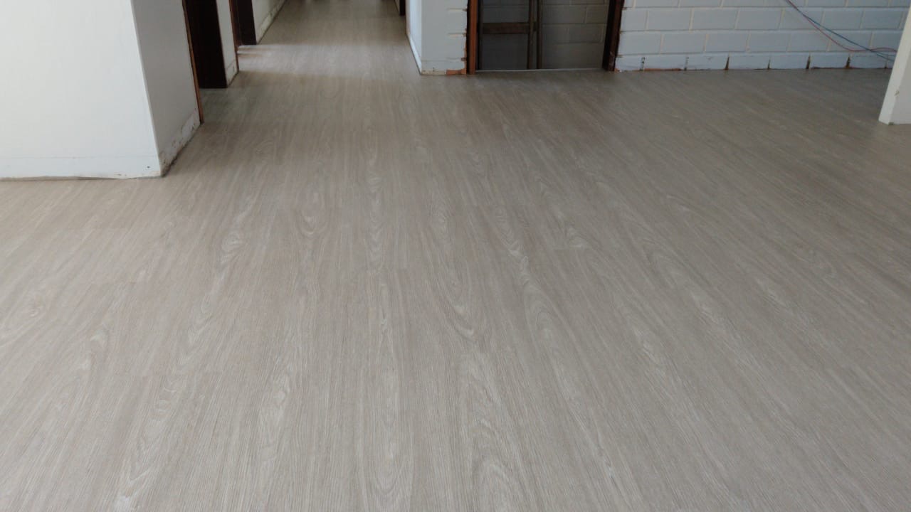 PISO DE PVC LAVANDA — foto 11