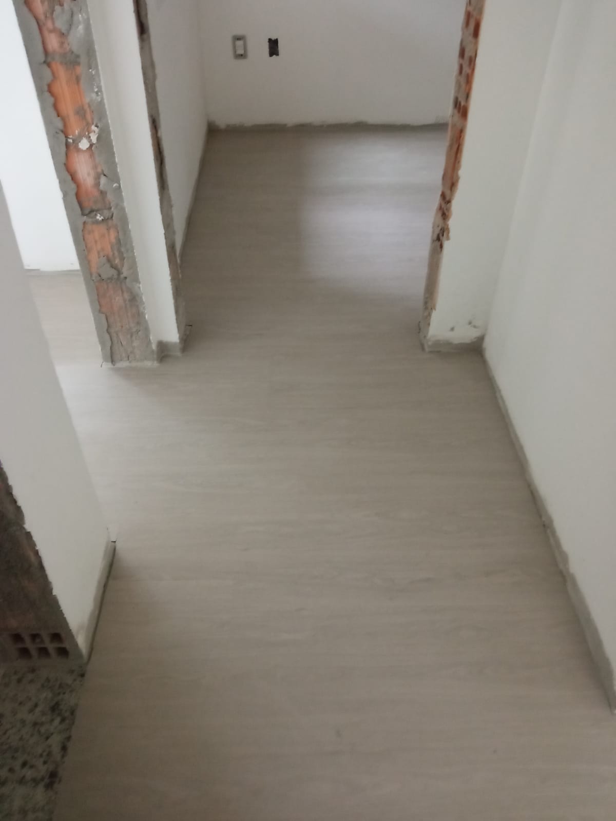 PISO VINÍLICO DE PVC LINHEIRO — foto 7