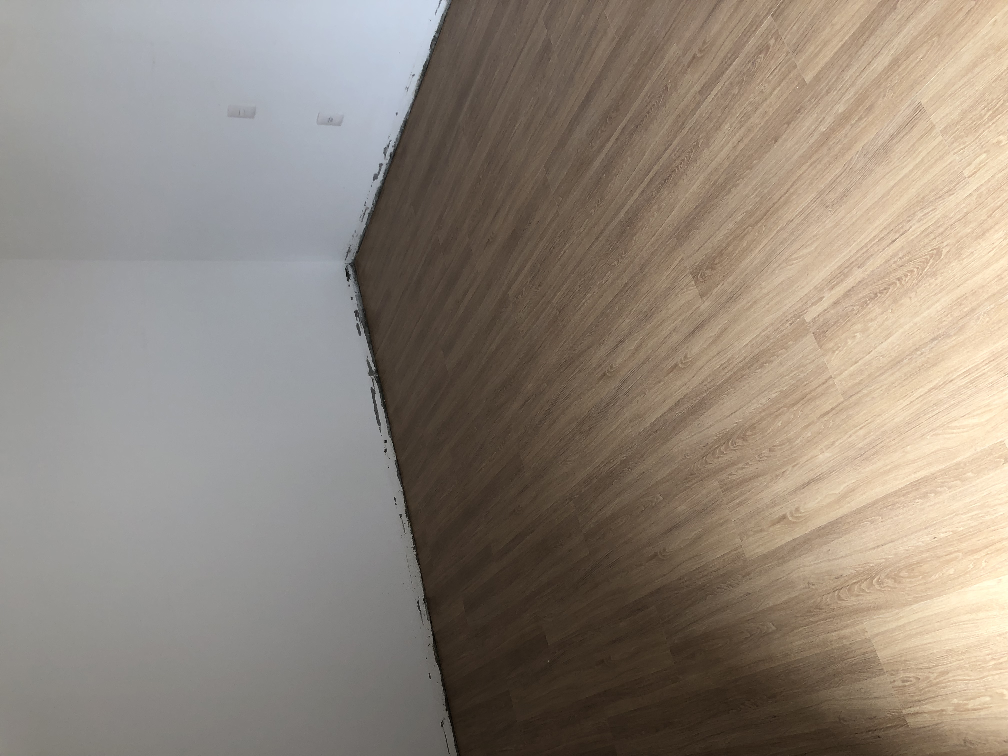 PISO LAMINADO INSTALADO — foto 2