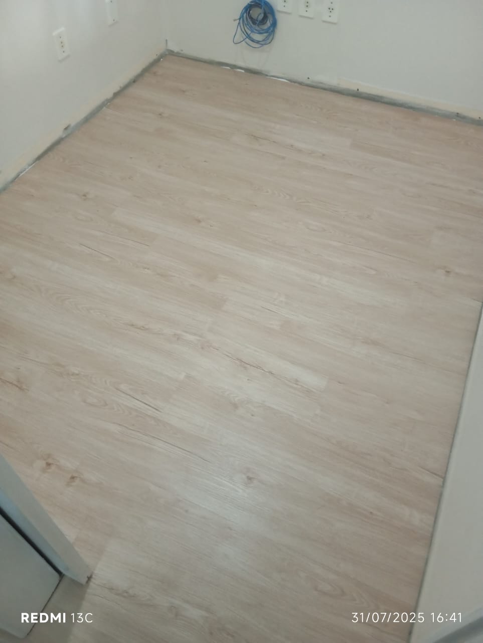 PISO VINÍLICO DE PVC FIGUEIRA — foto 6