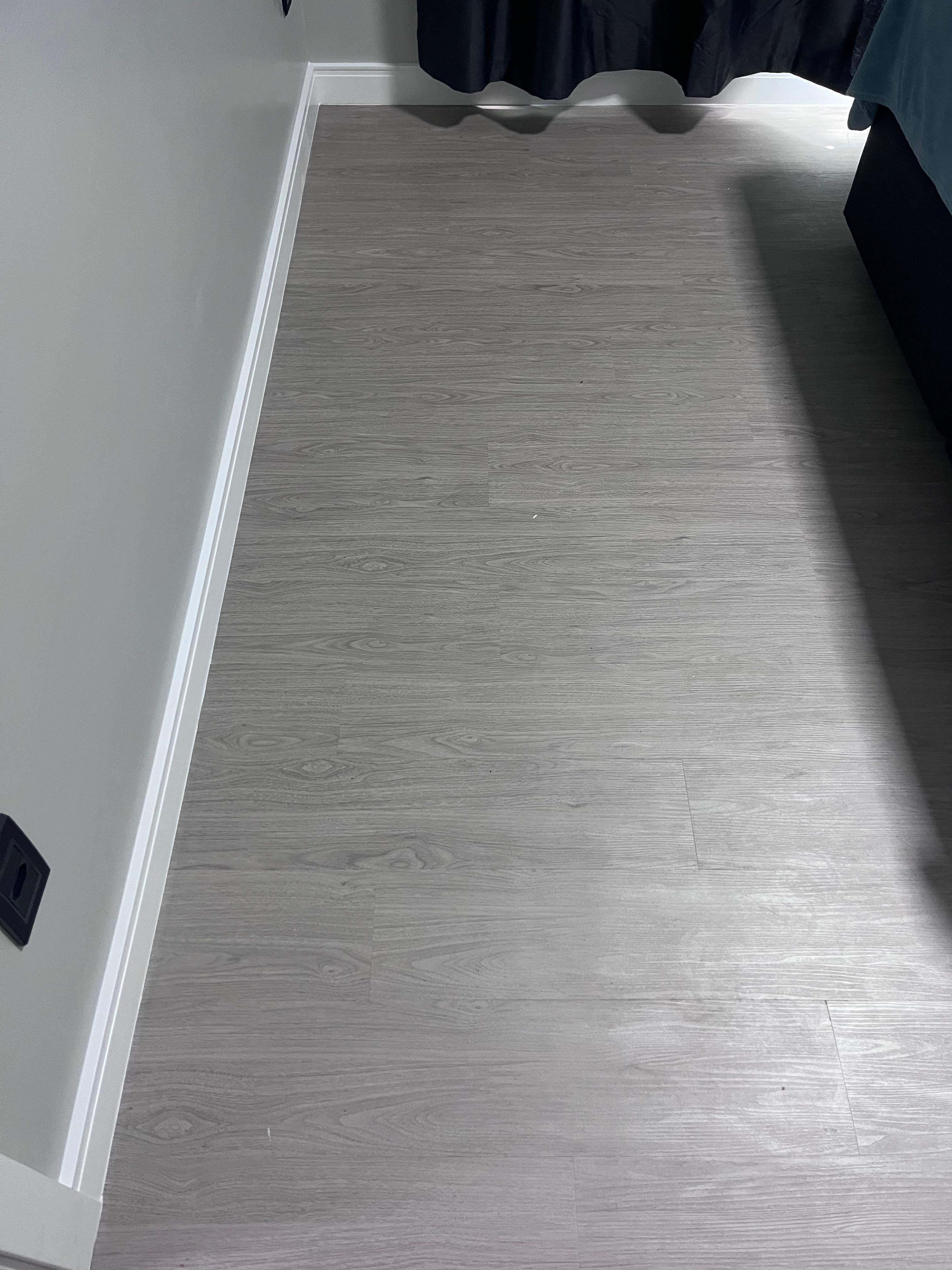 PISO VINÍLICO DE PVC LINHEIRO