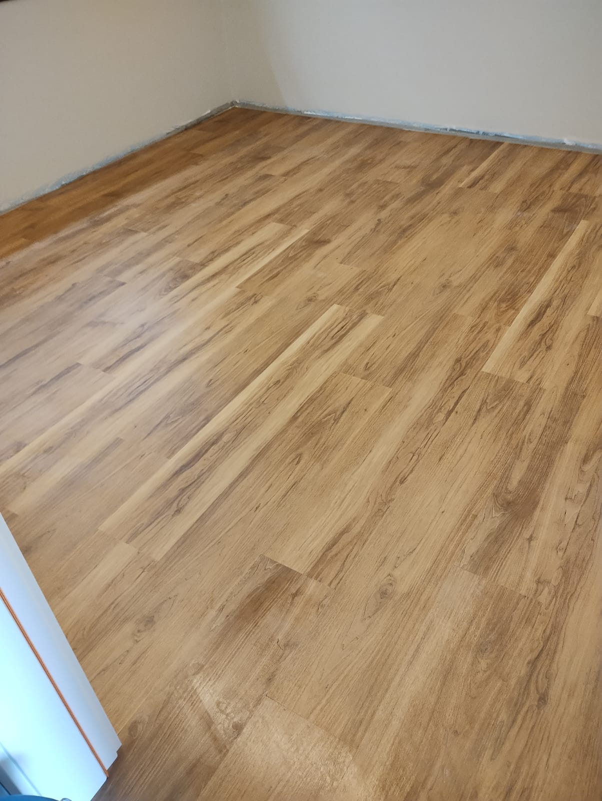 PISO VINÍLICO DE PVC CAMÉLIA — foto 8