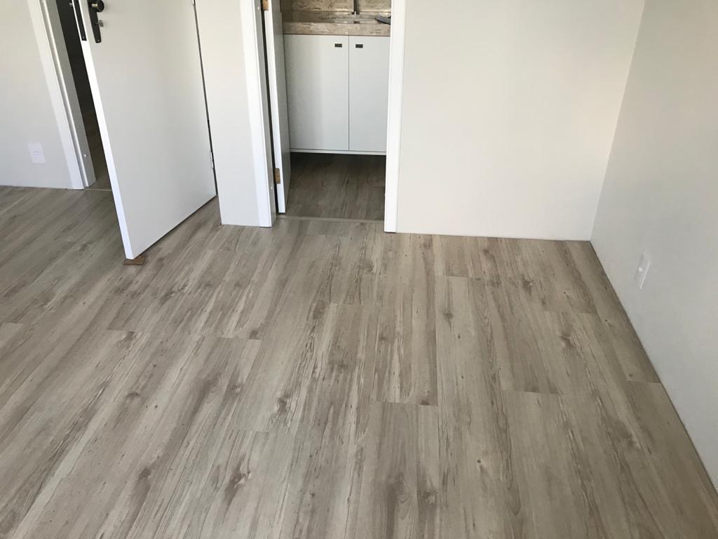 Piso laminado Decapê — foto 2
